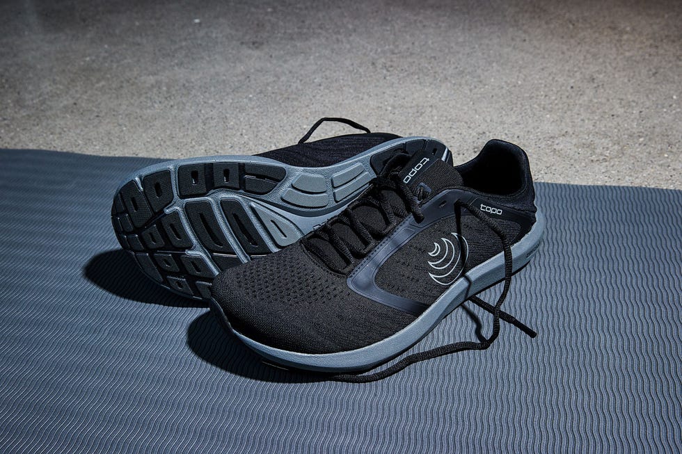 ST-5 Minimalist Running Shoe