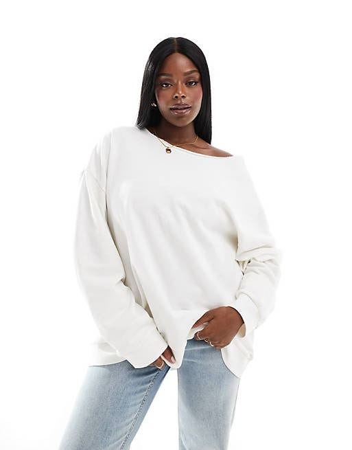 Curve off shoulder oversized sweatshirt