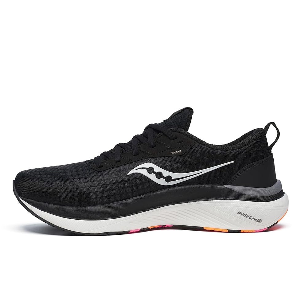 Freedom Crossport Running Shoe