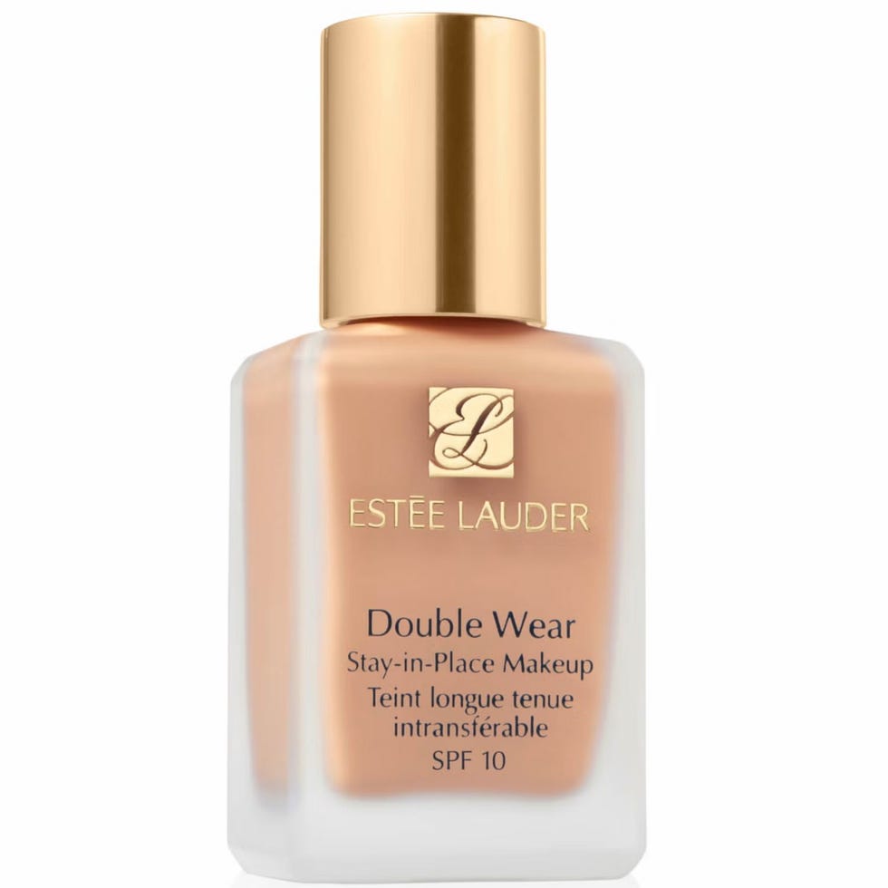 Double Wear Stay-In-Place Makeup