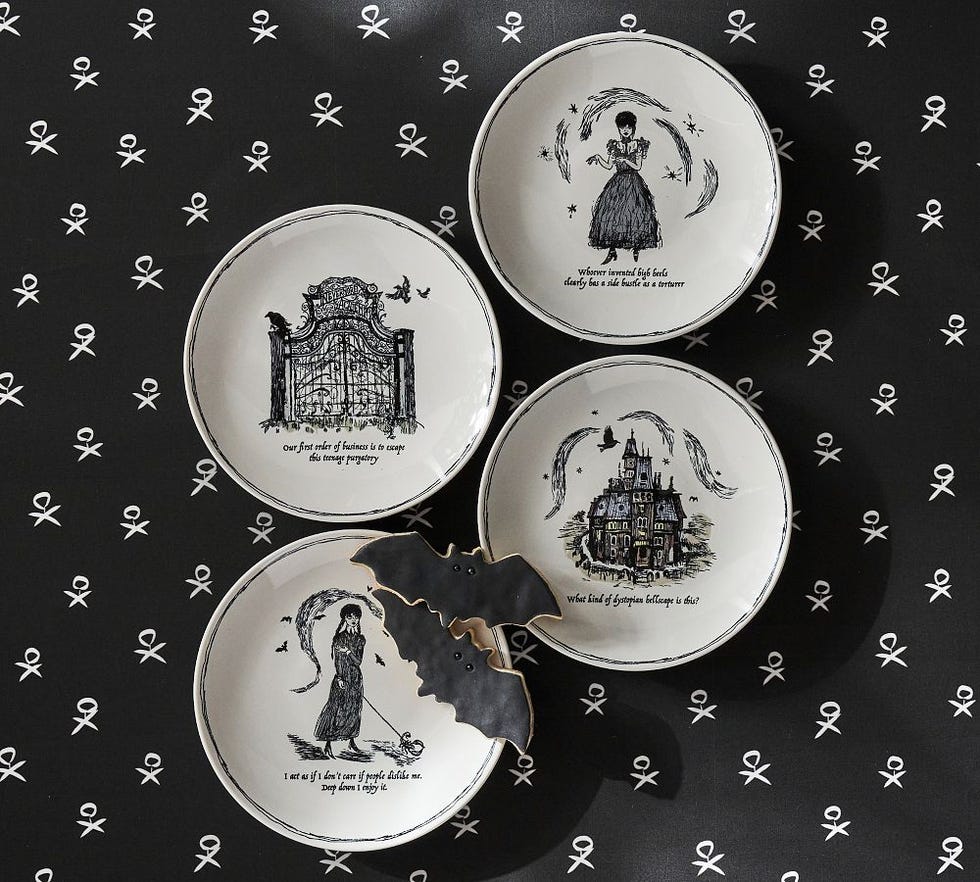 Wednesday Stoneware Appetizer Plates