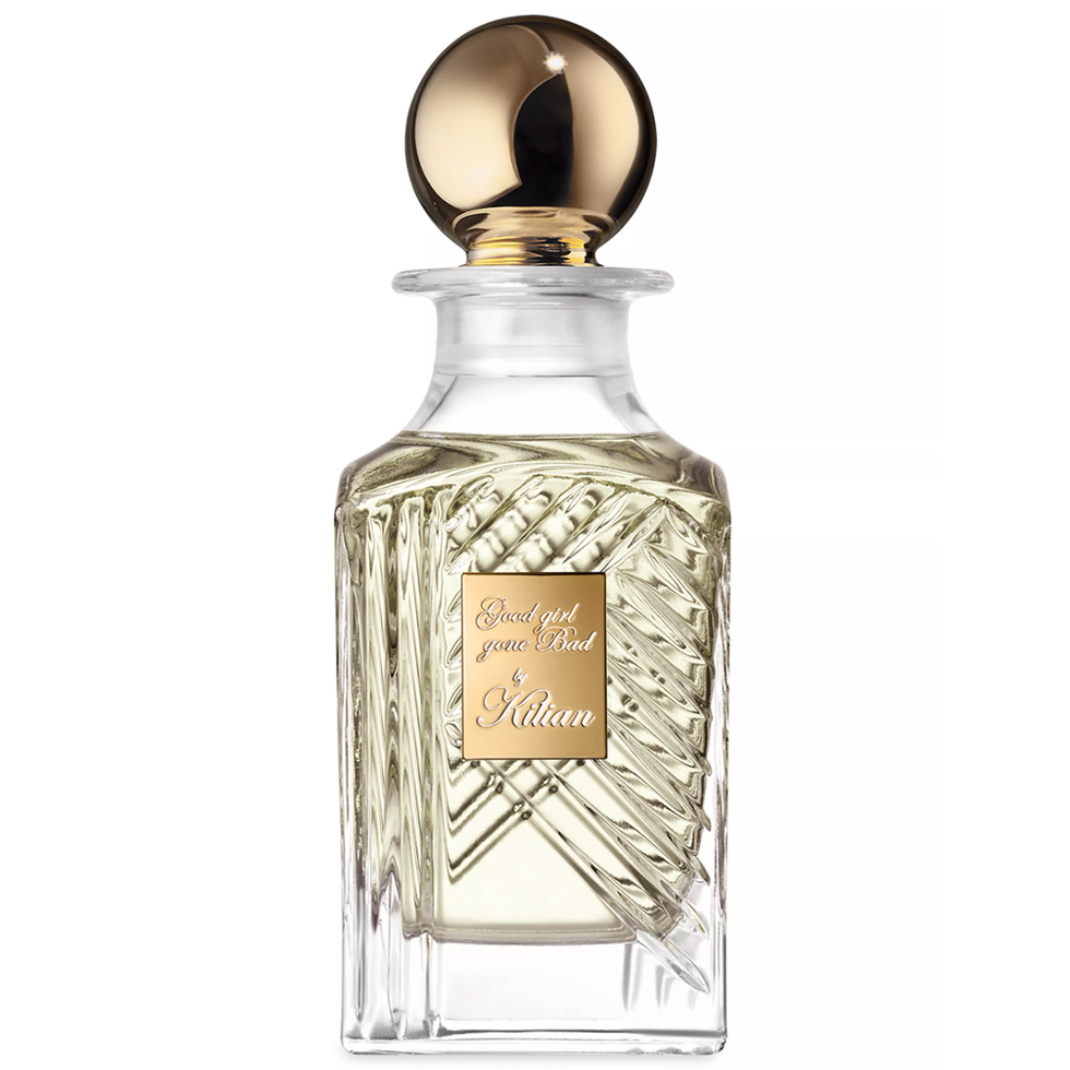 Boa garota caída de perfume ruim