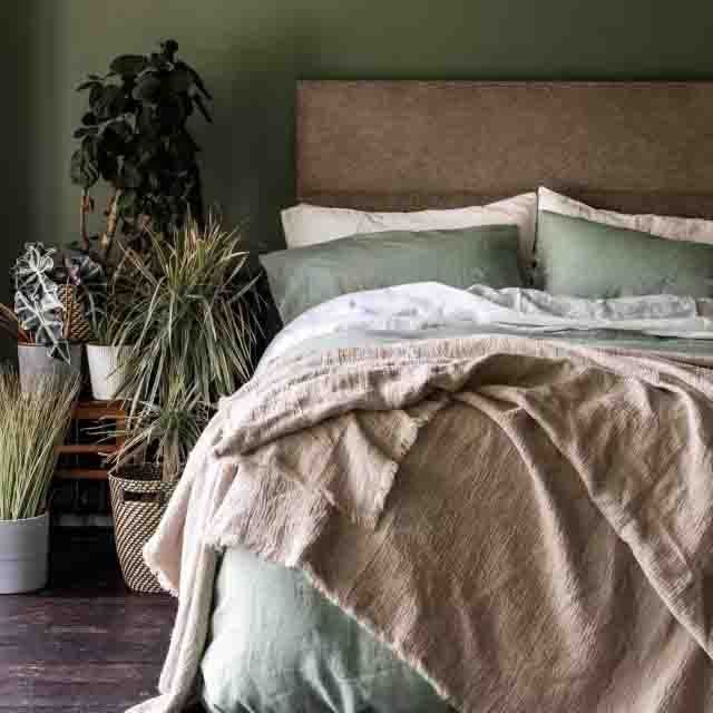 Linen Bedding