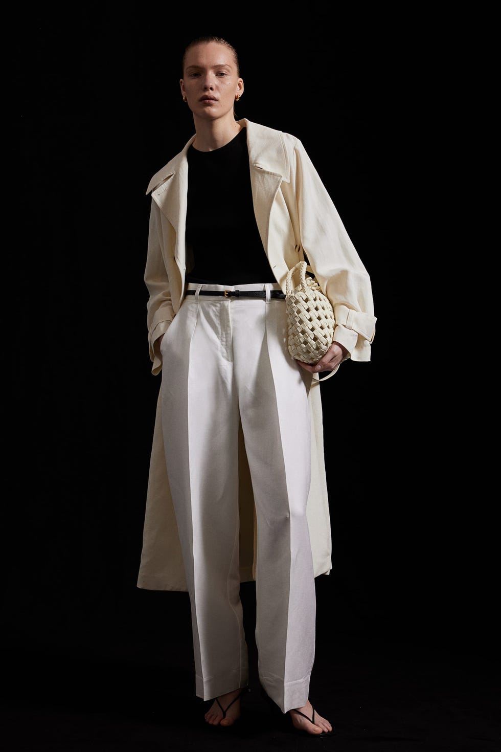 Balloon-leg trousers