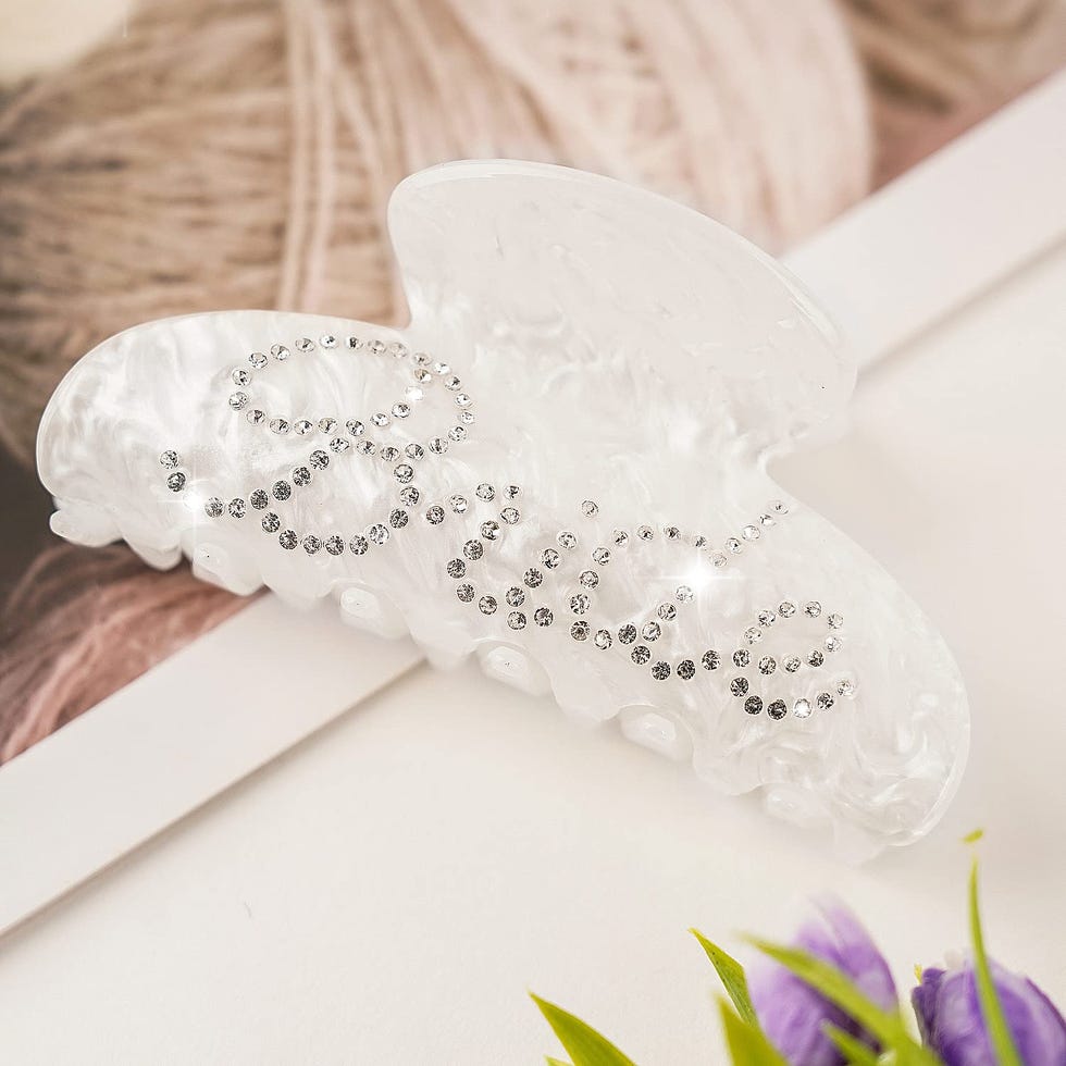 Hair clip for the bride 