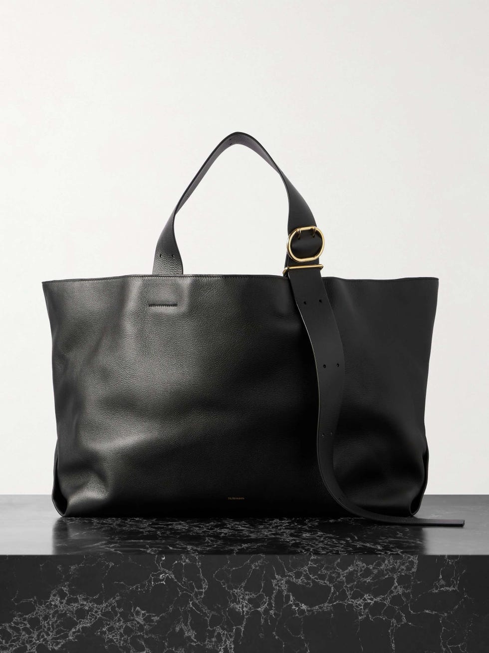 Folded E/W Tote