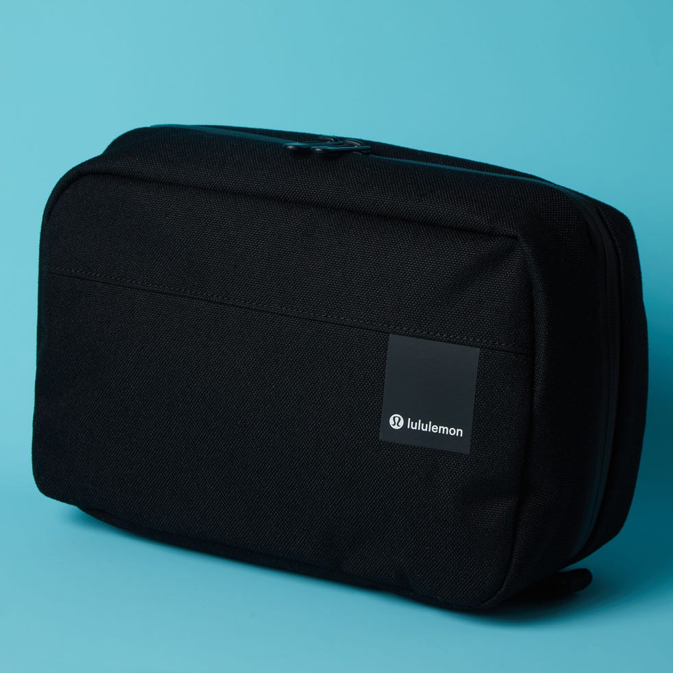 Command the Day Dopp Kit