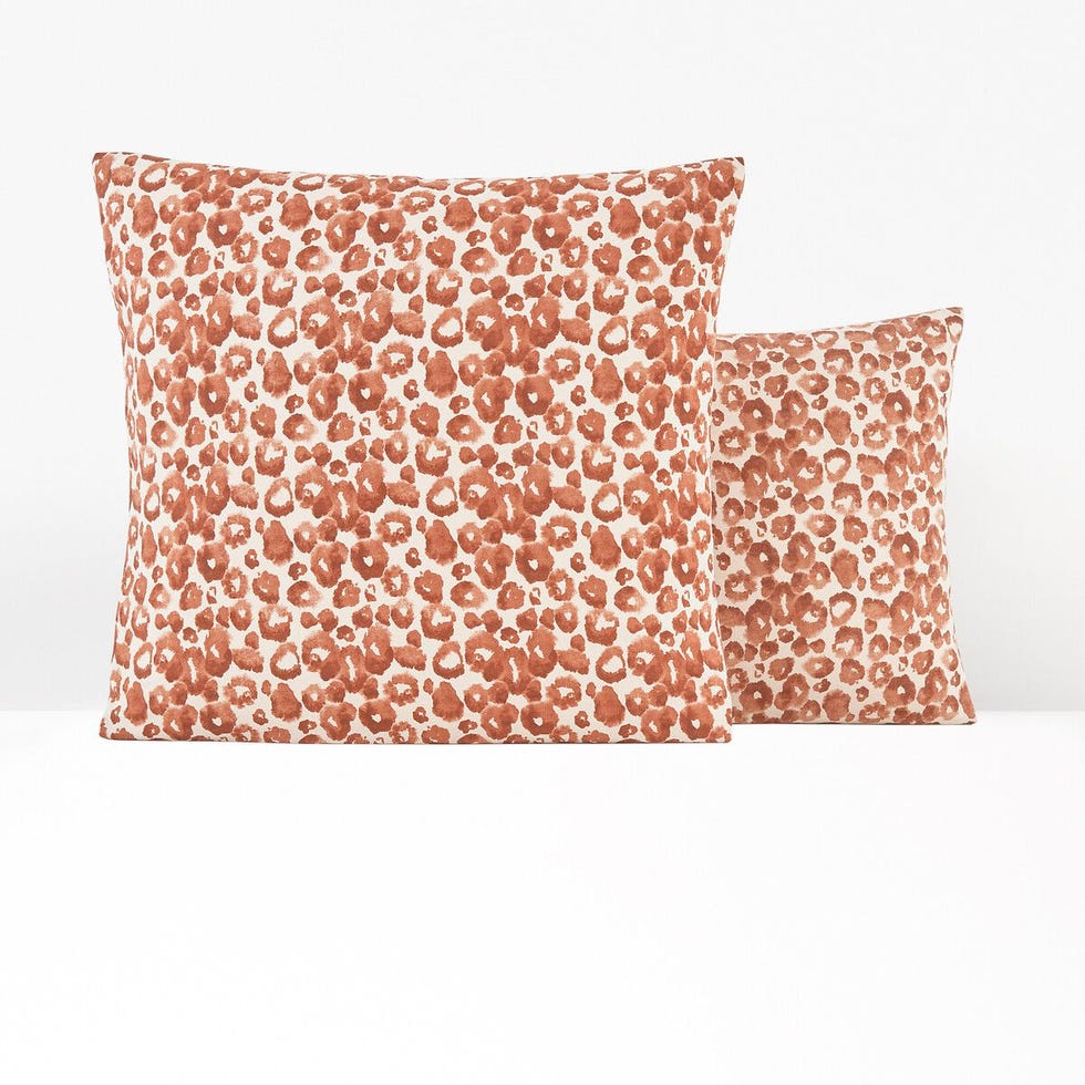 Funda de cojín con estampado de leopardo