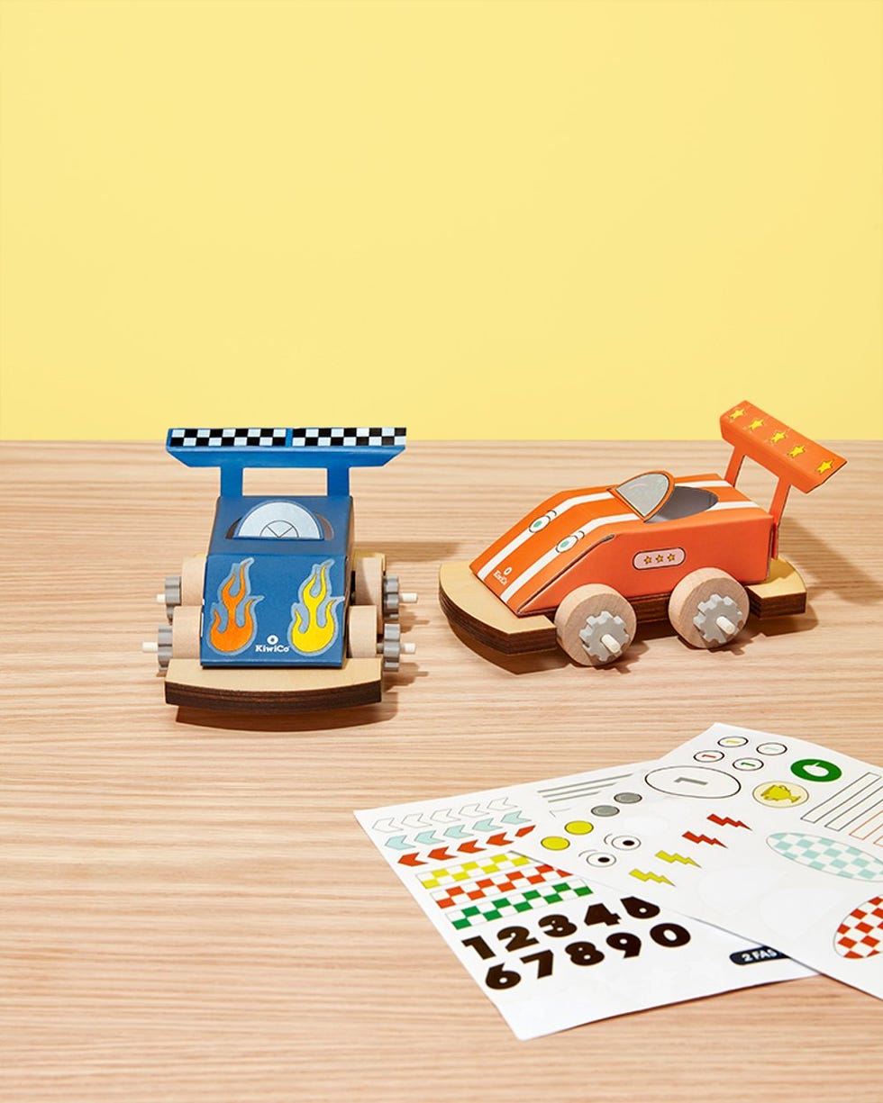 Speedy Race Cars
