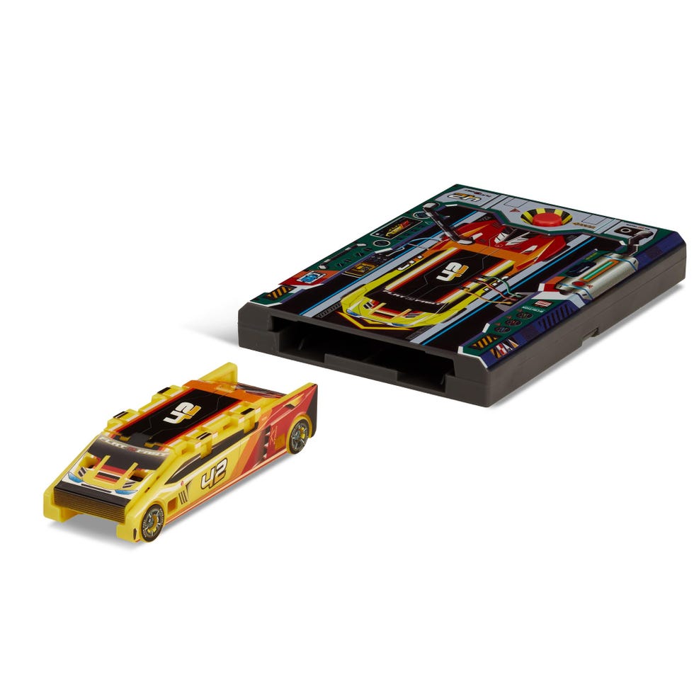 Flat 2 Fast Card Racer Flat 2 Fast Card Racer