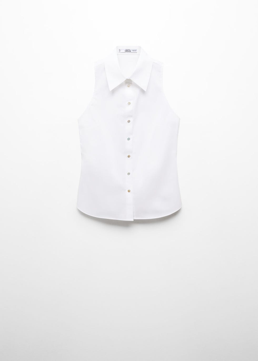 Sleeveless cotton shirt