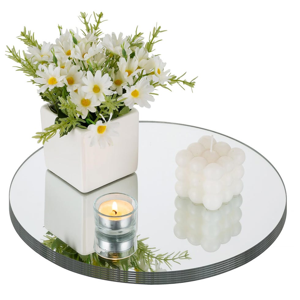 Nuptio round centerpiece made of mirrored plate