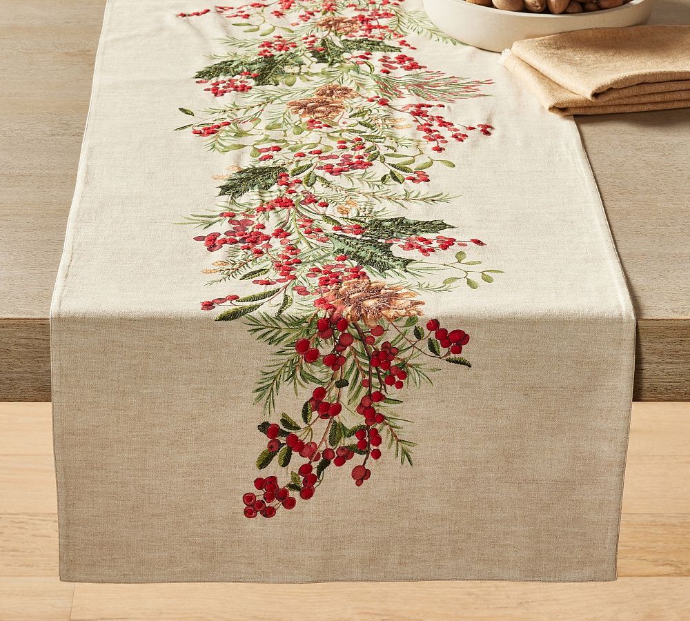 Christmas Quilted Tablerunner: Holly & Berries selling