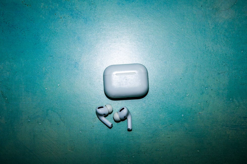 AirPods Pro (2nd Generation) Earbuds