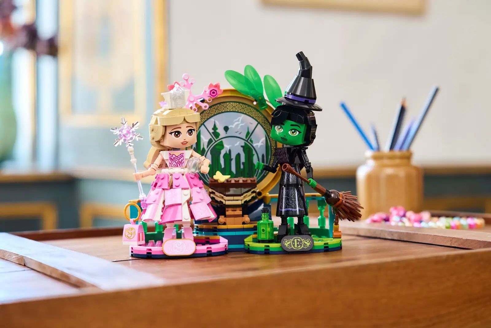 LEGO представляет невероятный Изумрудный город Wicked