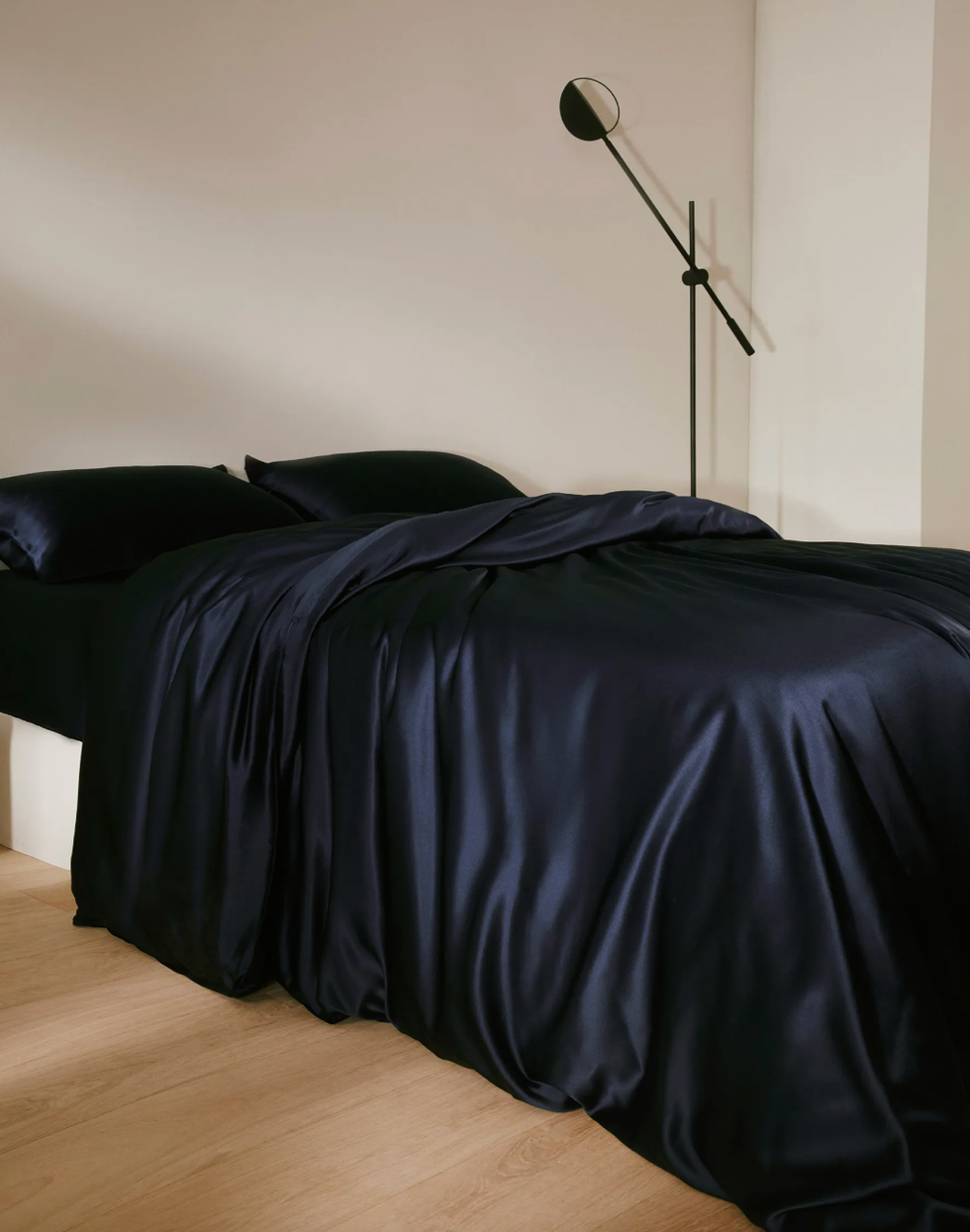 LilySilk Three Piece Duvet Cover Set