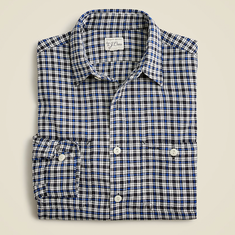 Work shirt made of twill made from a cotton-hemp blend