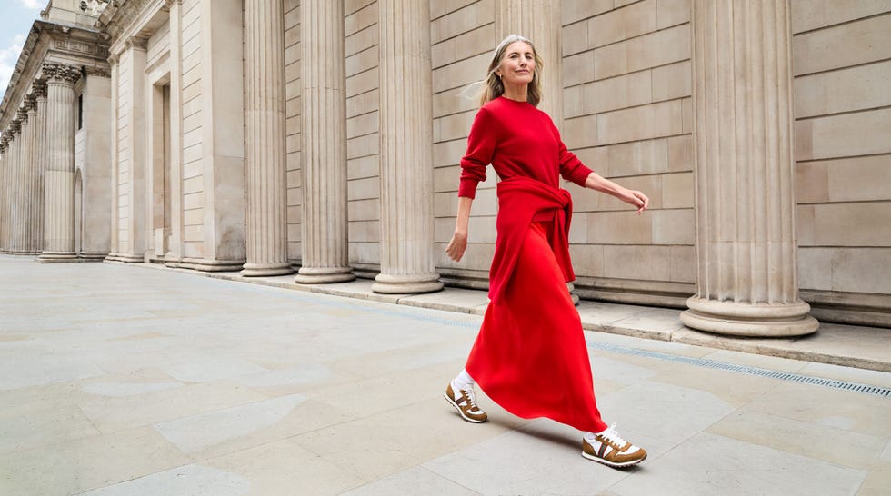 Short Sleeve V-Neck Asymmetrical Hem Midi Dress