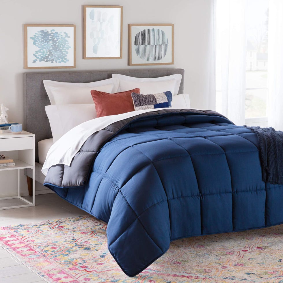 All-Season Down Alternative Comforter