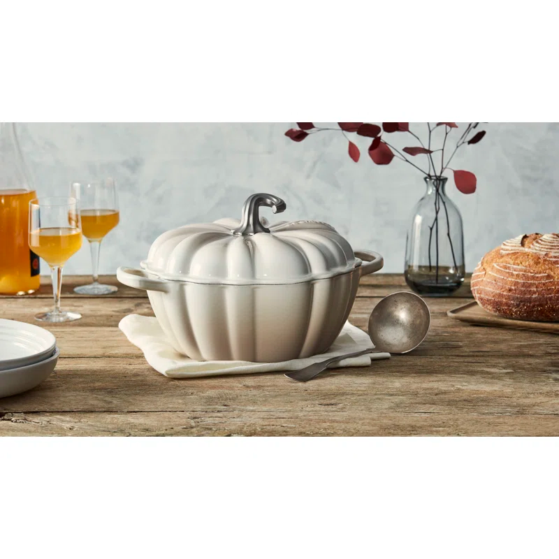 Cast Iron Pumpkin Shaped Dutch Oven