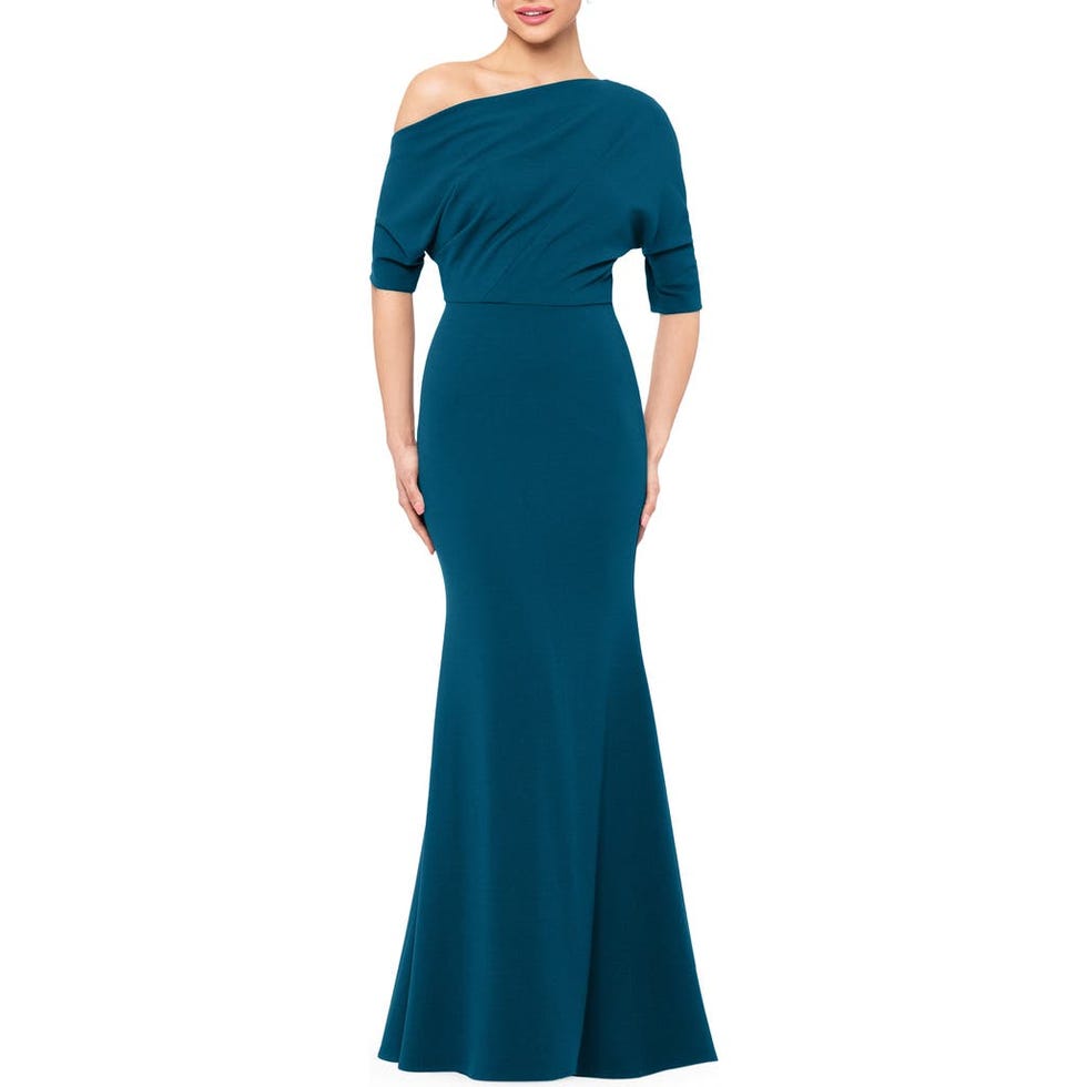 One-Shoulder Trumpet Gown