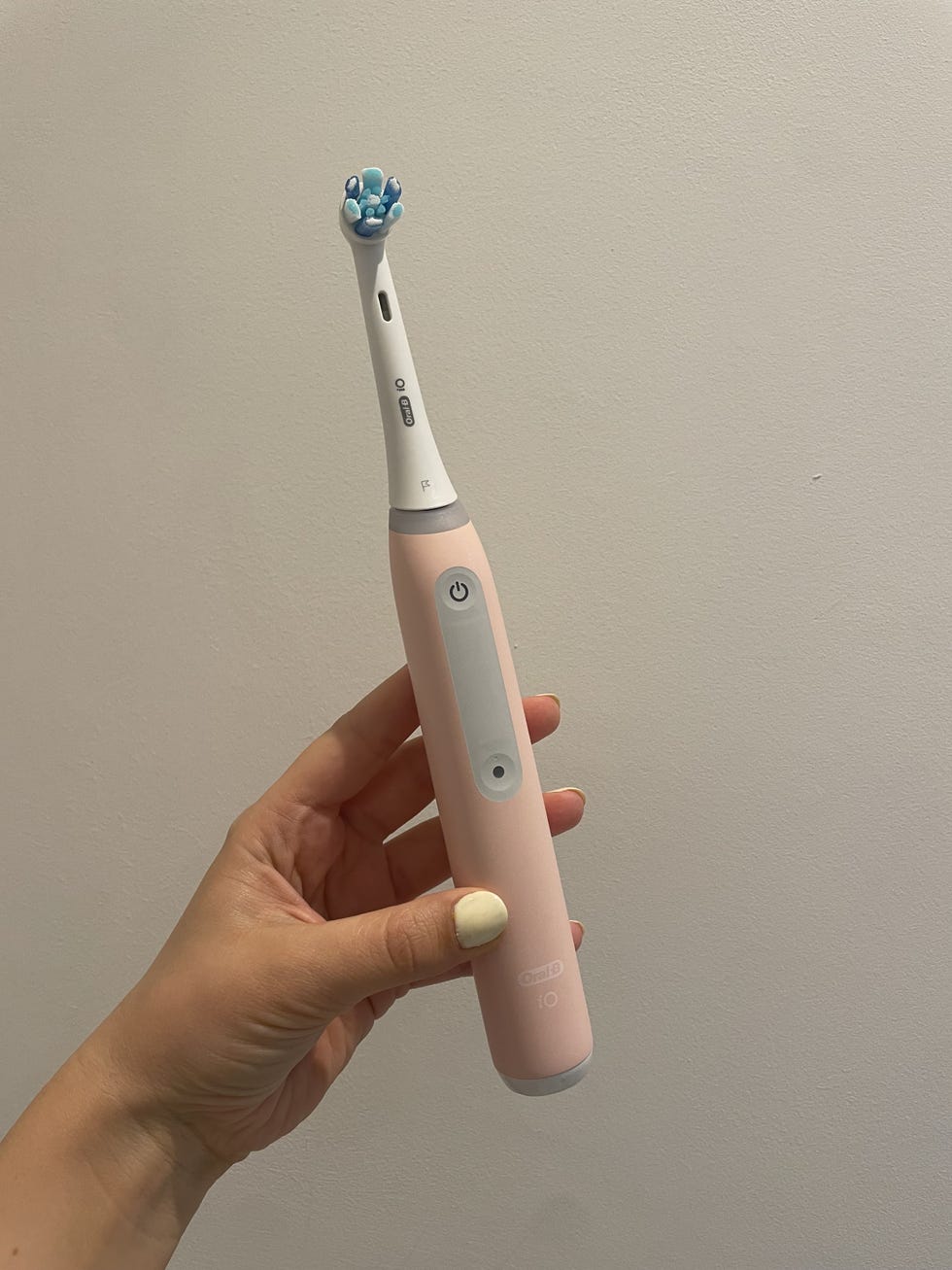 iO3 Electric Toothbrushes Adults