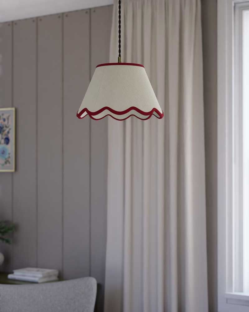 Large Scallop Trim Lamp Shade