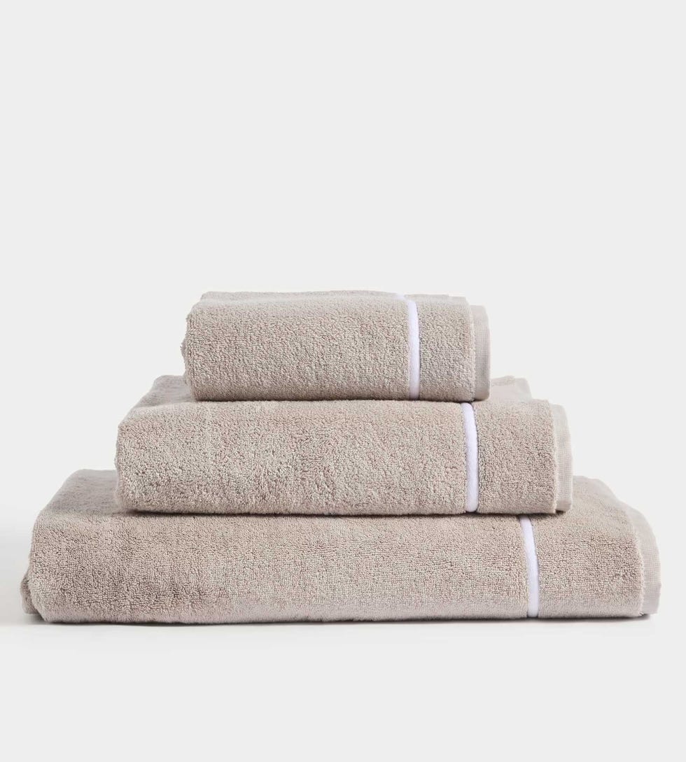 Baretta Stitch Towel