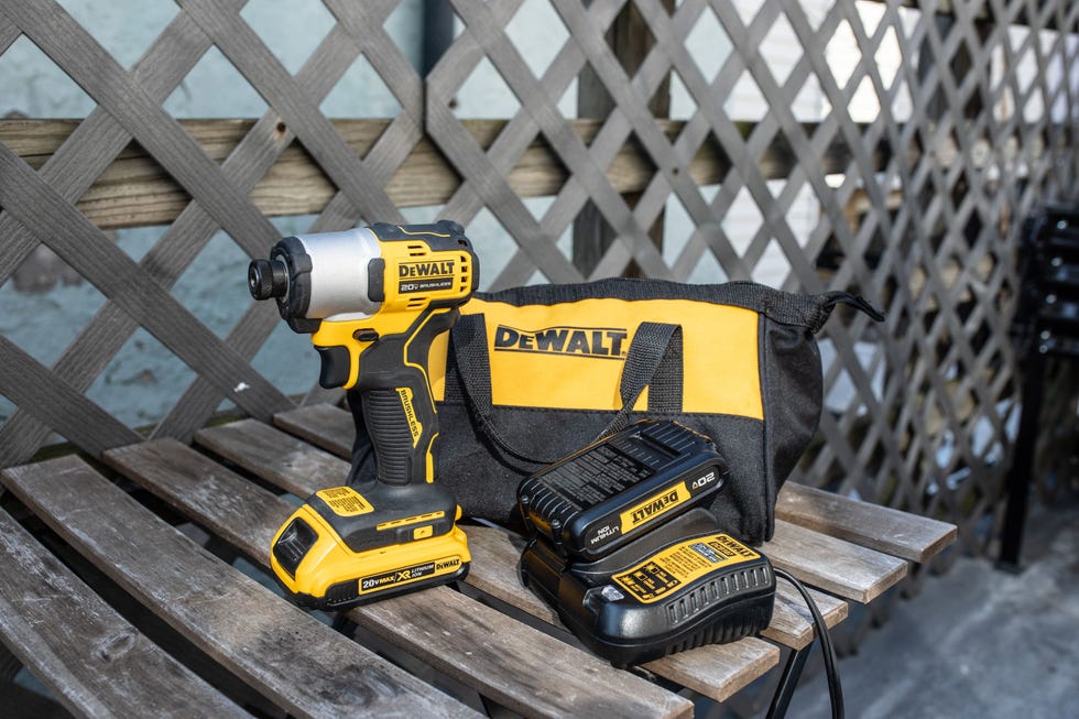 20V Max Cordless Drill / Driver Set