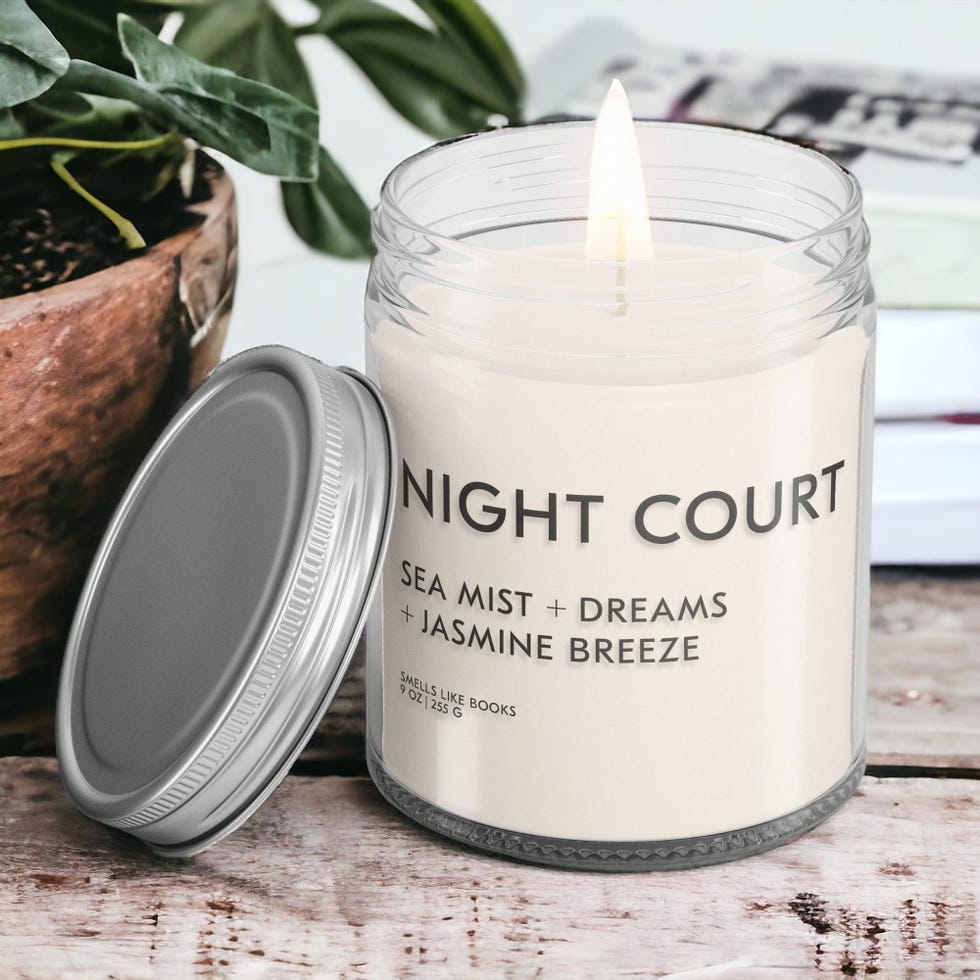 Night Court Book Lovers' Candle