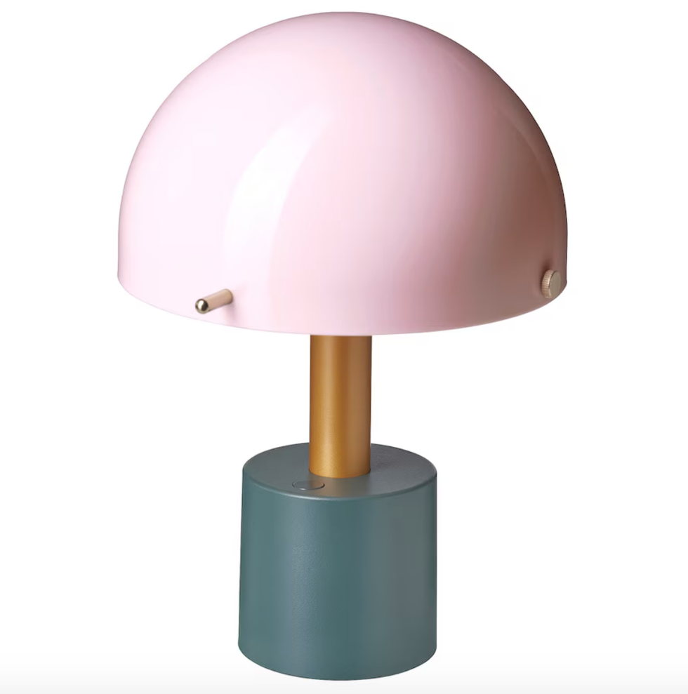 Lámpara LED portátil en rosa claro