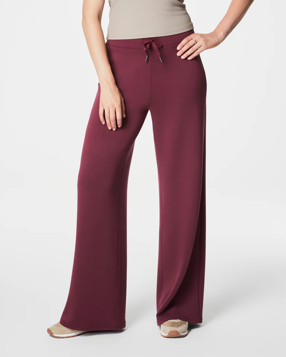 AirEssentials Wide-Leg Pants