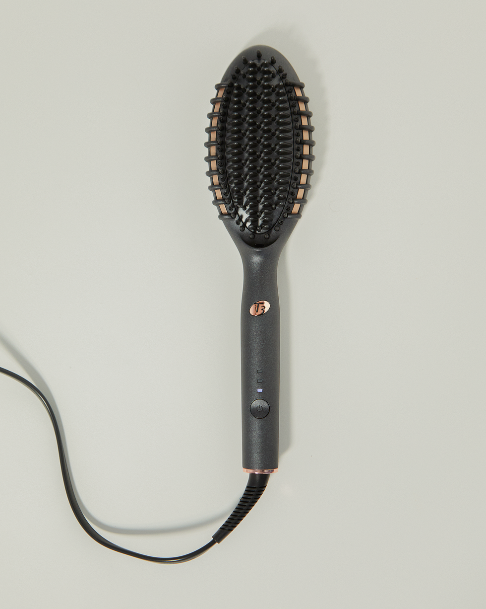 Edge Heated Smoothing & Styling Brush