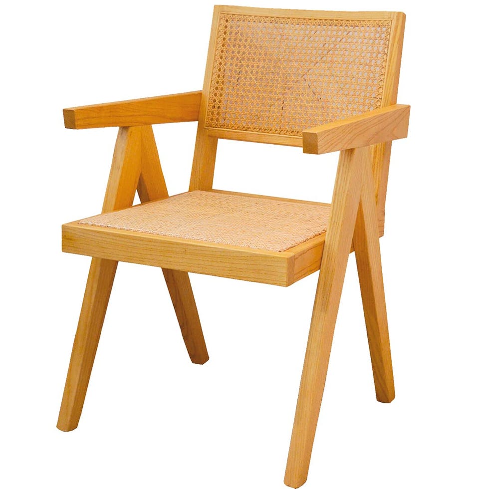 Silla de madera con brazos y cannage