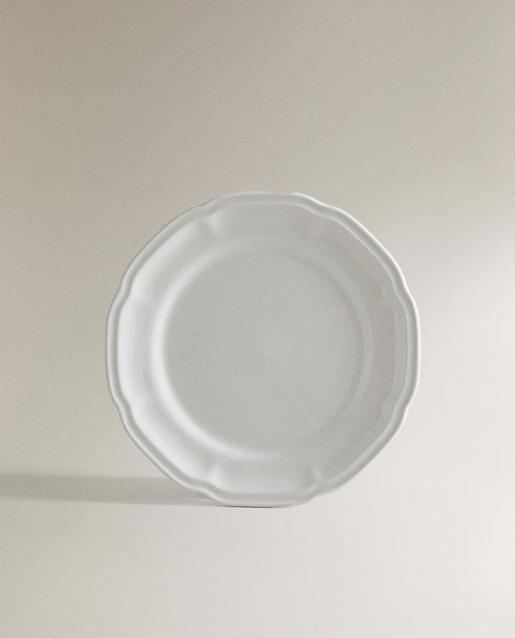 Classic Porcelain Tableware