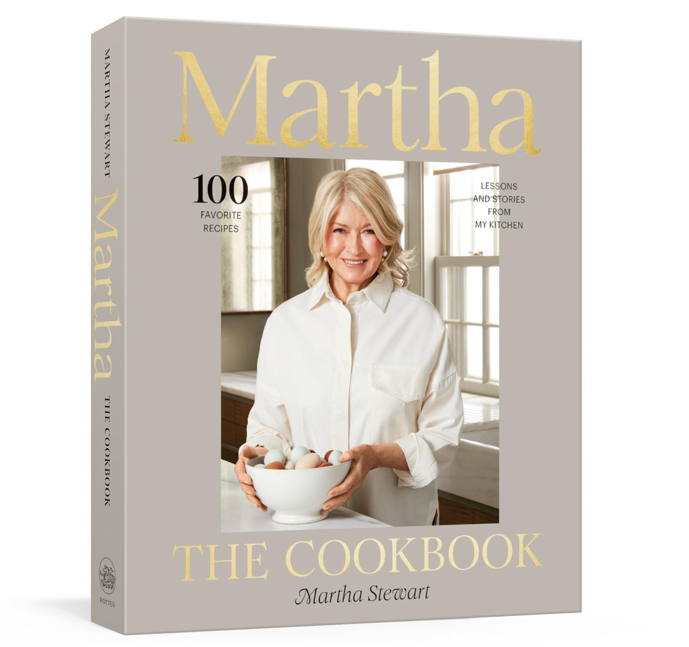 Martha: The Cookbook: 100 Favorite Recipes, with Lessons and Stories from My Kitchen