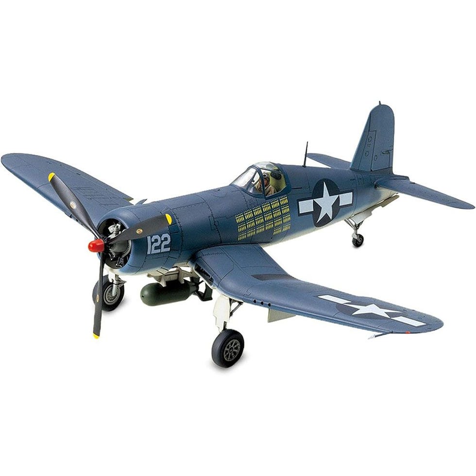 Vought F4U-1A Corsair Model Kit