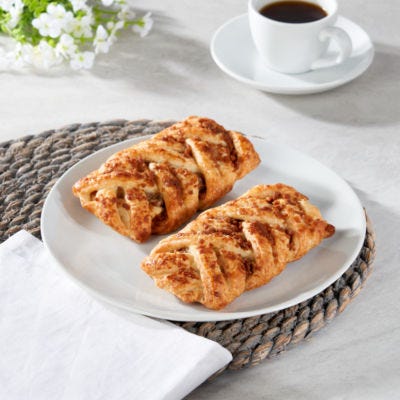 The BAKERY at ASDA Gingerbread Latte Flavour Plaits 167g