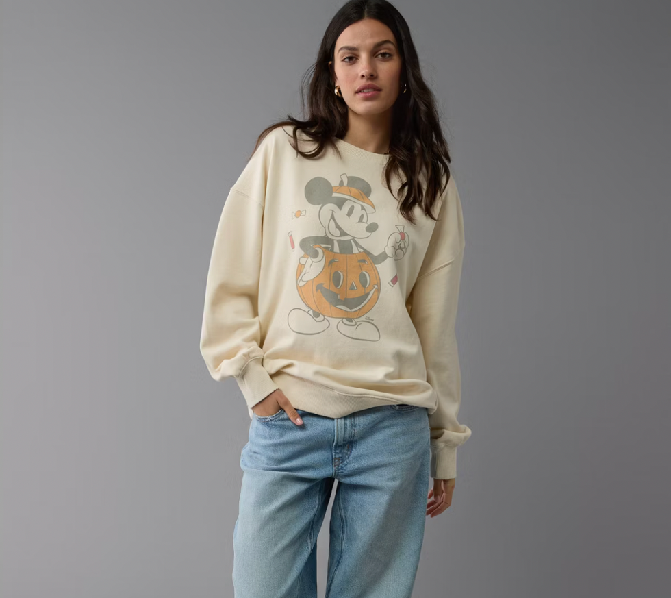Oversized Halloween Mickey Mouse Graphic Sweatshirt