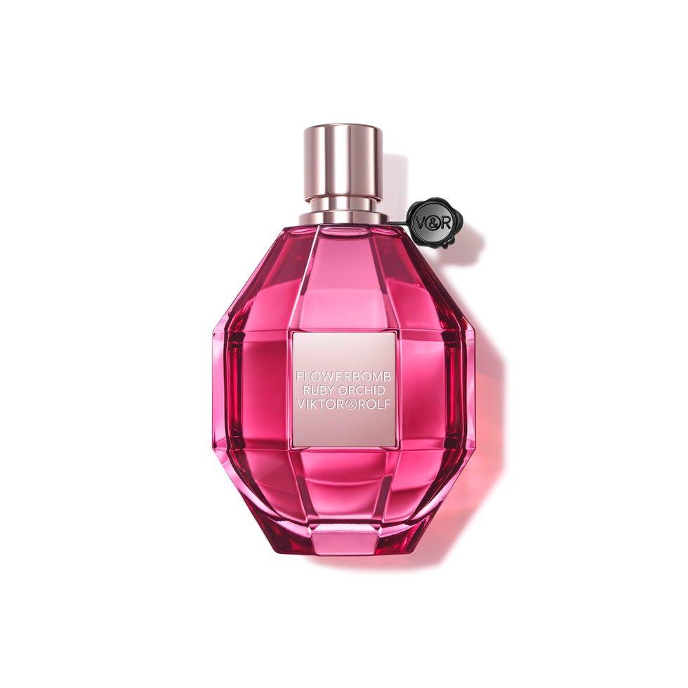 Flowerbomb Flower Perfume 