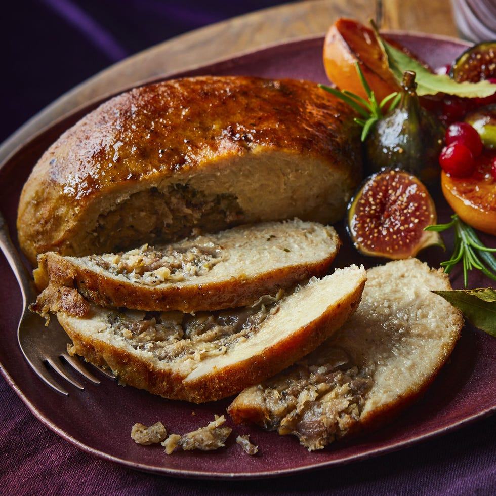 Chestnut & Thyme Plant-Based Turkey Roast & Gravy 668g