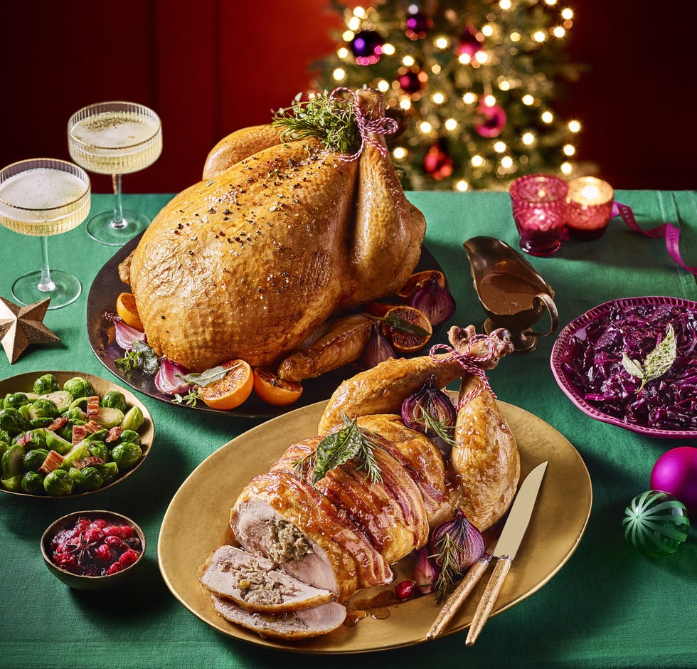 British Free Range Easy Carve Turkey with a Pork, Cranberry & Chestnut Stuffing