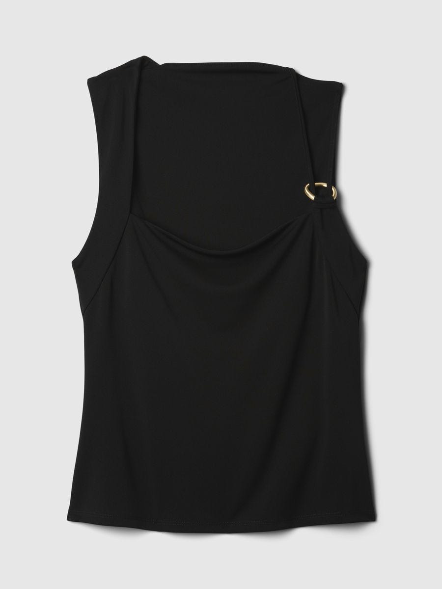 Short tank top with chain