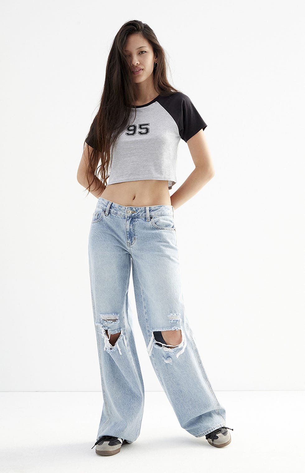 Casey Medium Indigo Ripped Knee Low Rise Baggy Jeans