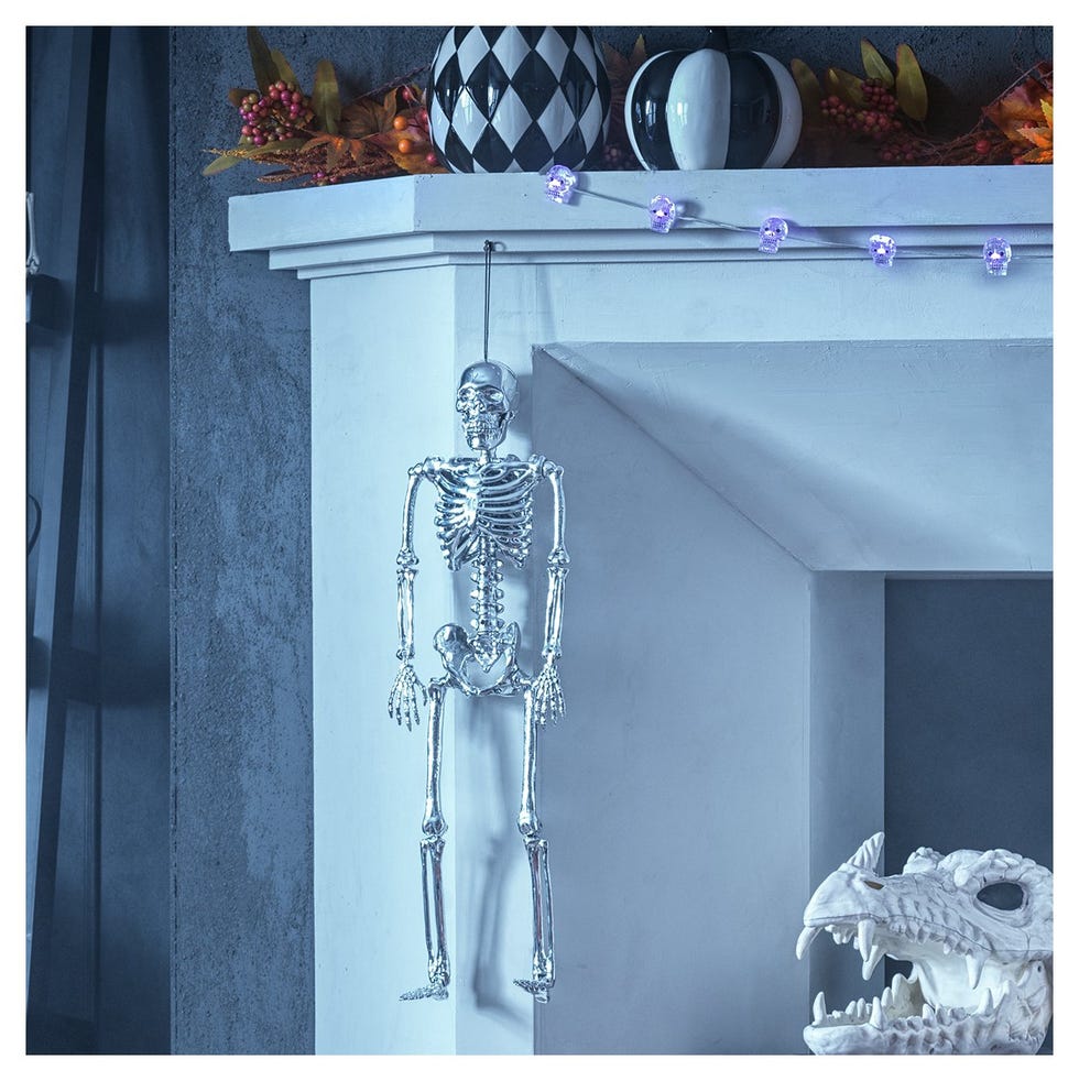 Halloween hanging silver skeleton decoration