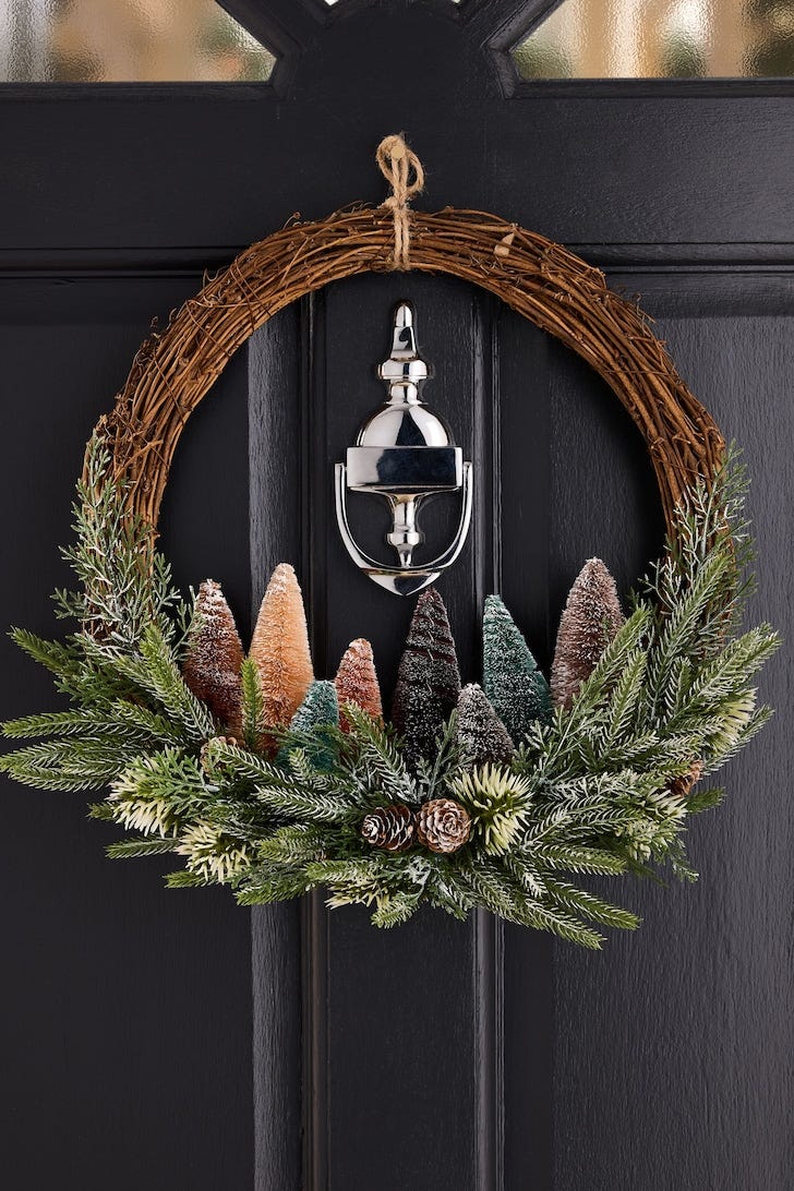 Brown Tree Scene Christmas Wreath
