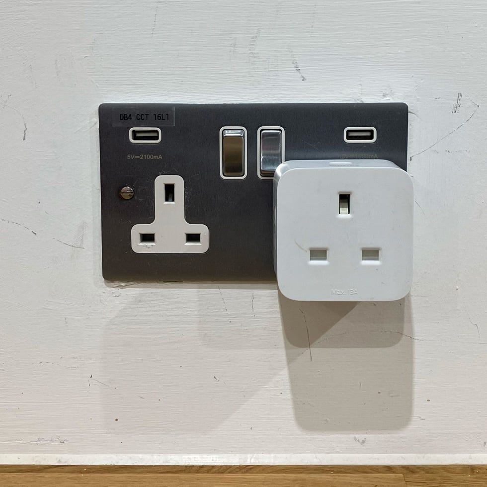 Philips Hue Smart Plug