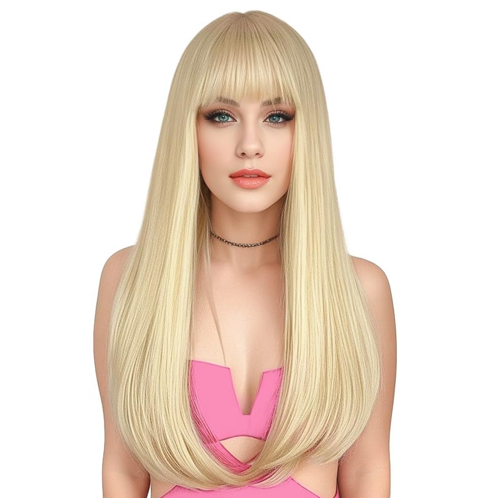 Blonde wig with bangs