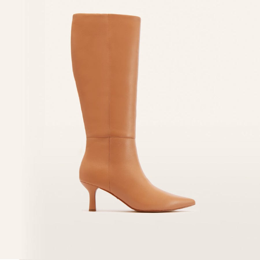 12 Most Comfortable Dress Boots According To Experts 12 Most Comfortable Dress Boots According To Experts