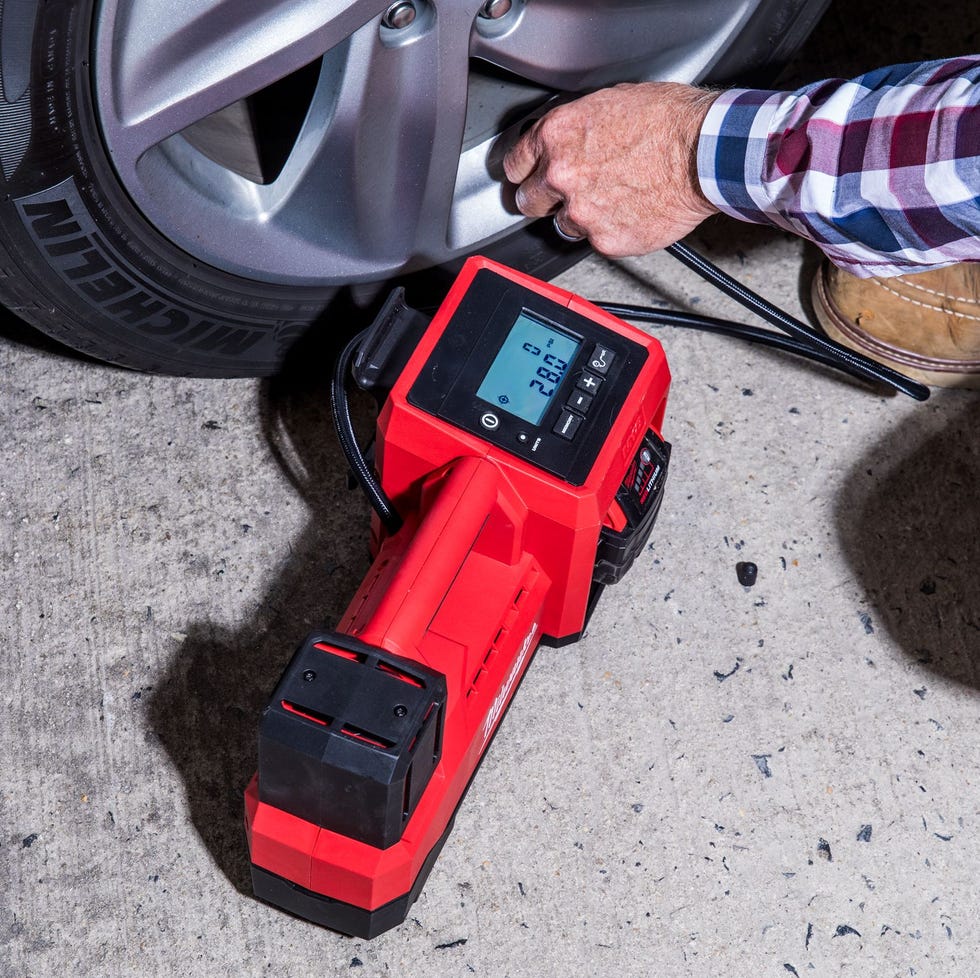 M18 Inflator (Battery Not Included) M18 Inflator (Battery Not Included)